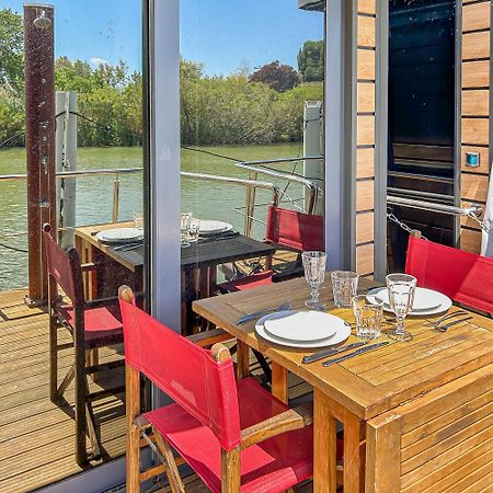Bord Du Canal Du Rhone A Sete Sur "Cesar" Vauvert Extérieur photo
